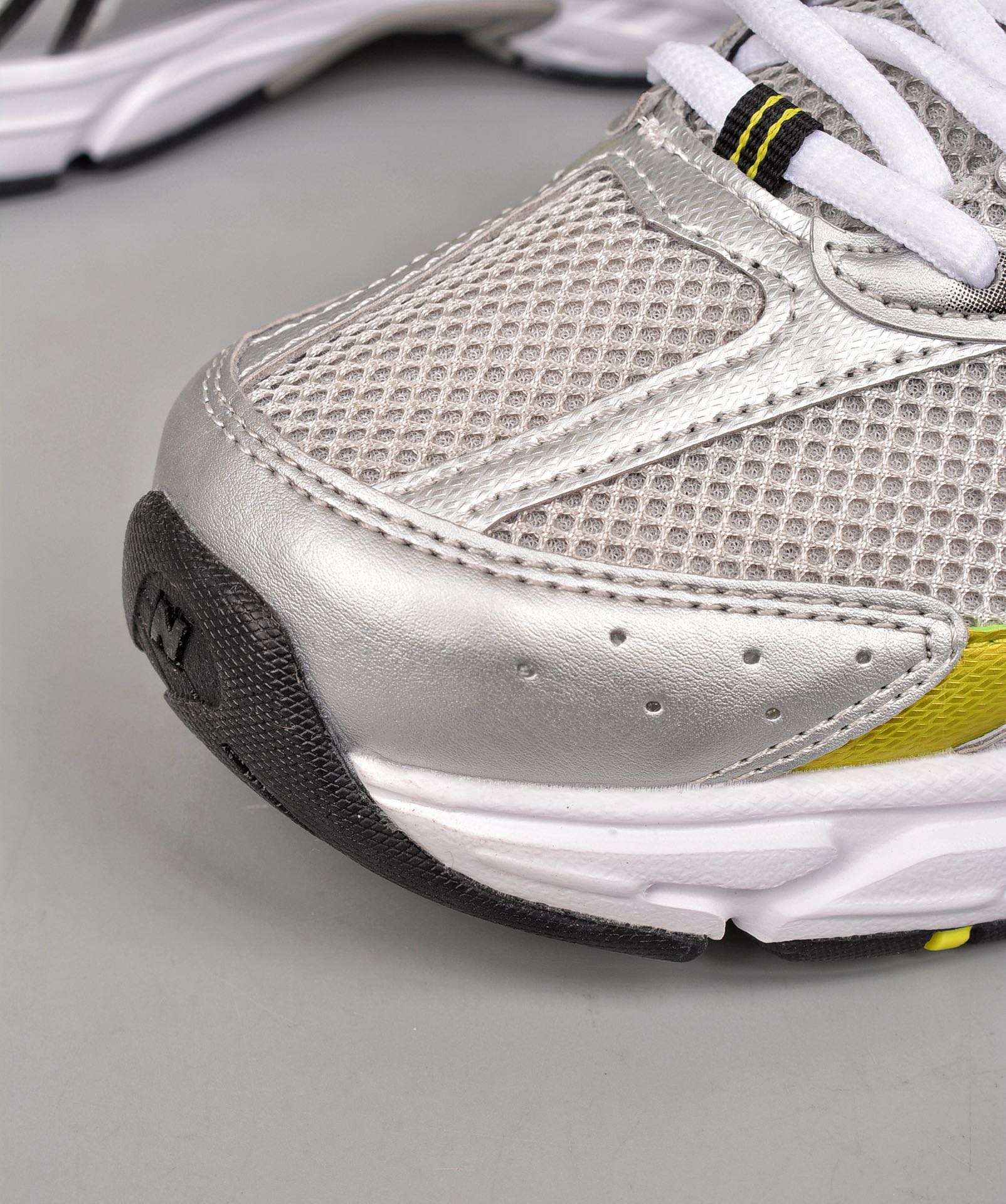 New Balance 530 Sneaker 7 - vstockx