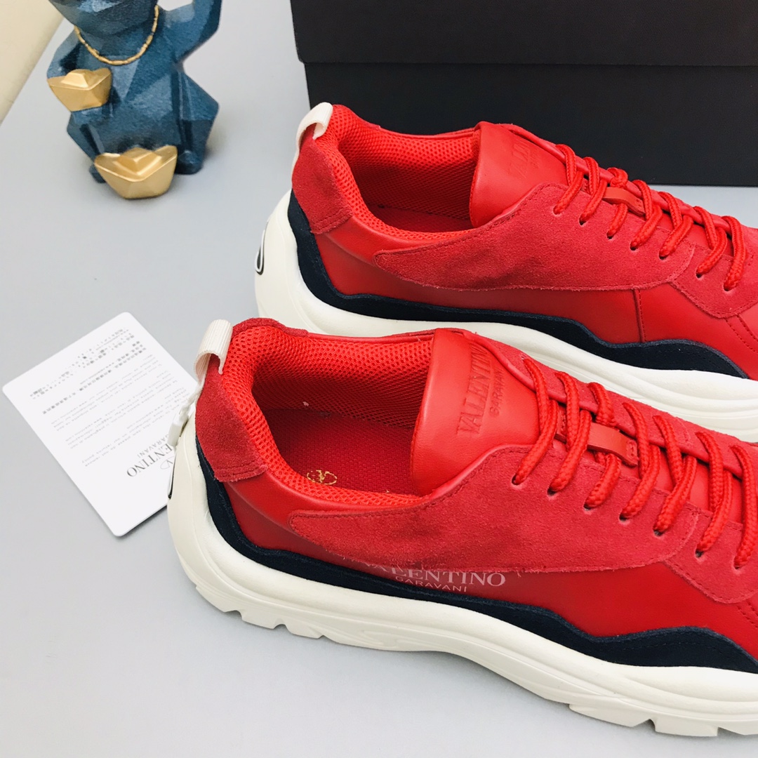 Valentino Garavani Gumboy low-top sneakers 18 - vstockx