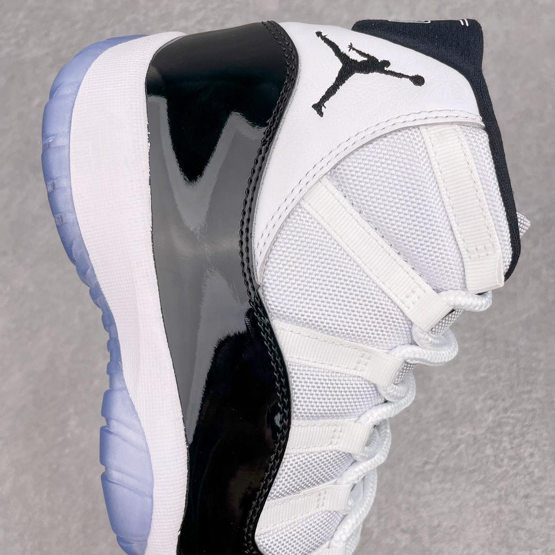 Jordan 11 Retro Concord (2018) - vstockx