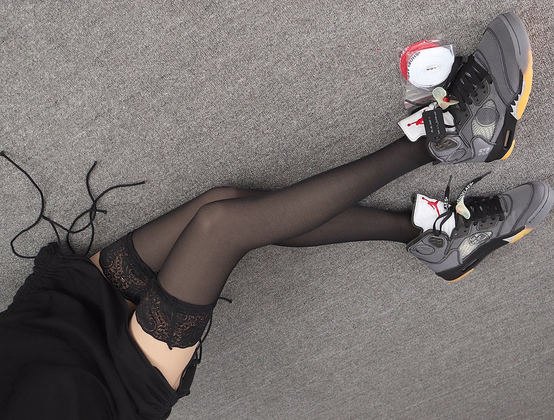 Jordan 5 Retro Off-White Black - vstockx