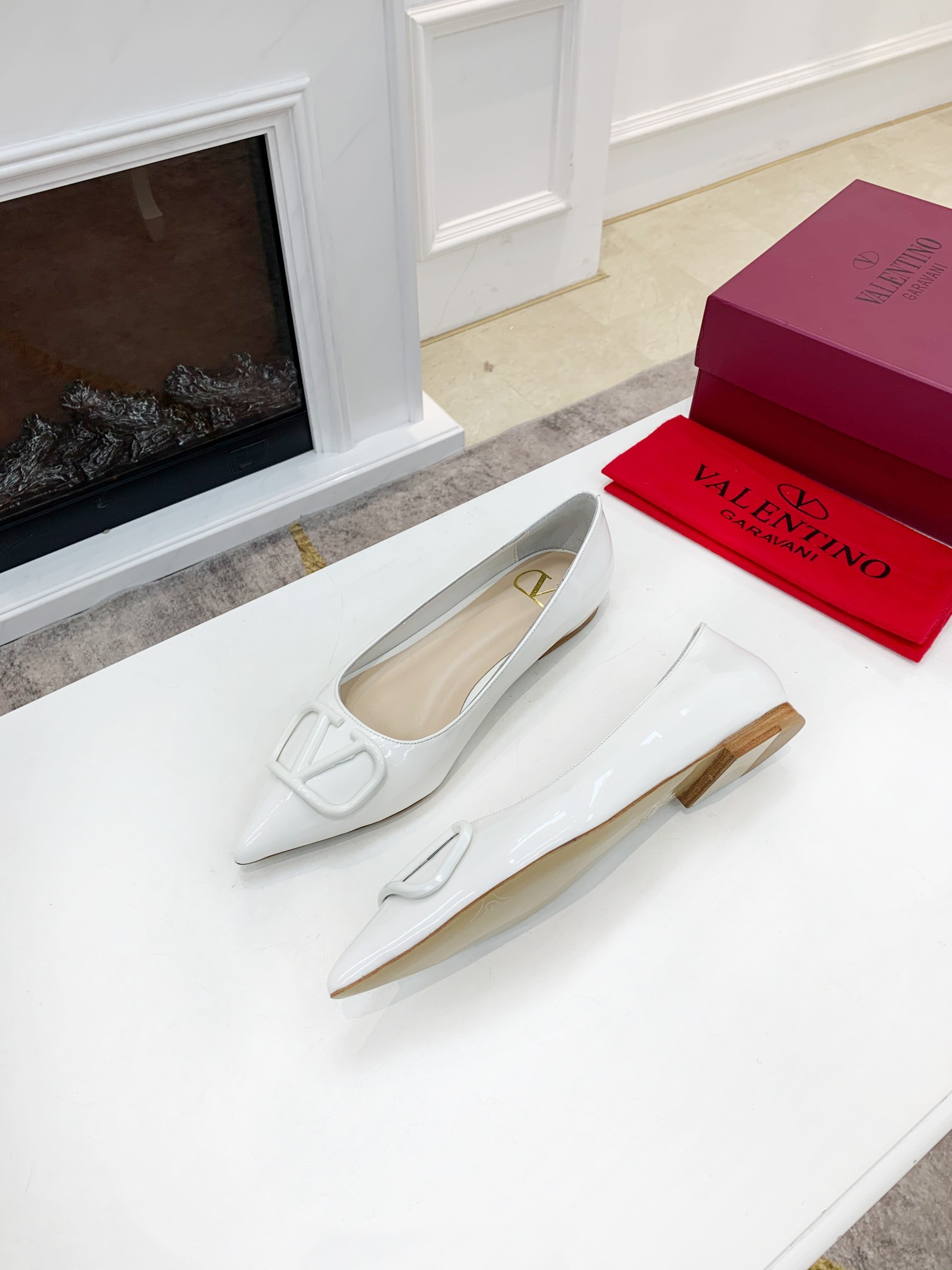 VALENTINO GARAVANI VLogo Signature WOMEN 21 - vstockx