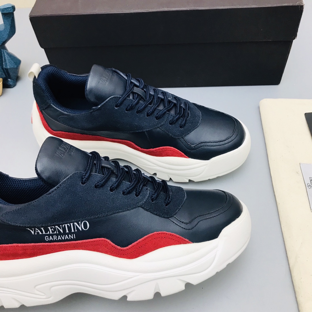 Valentino Garavani Gumboy low-top sneakers 16 - vstockx