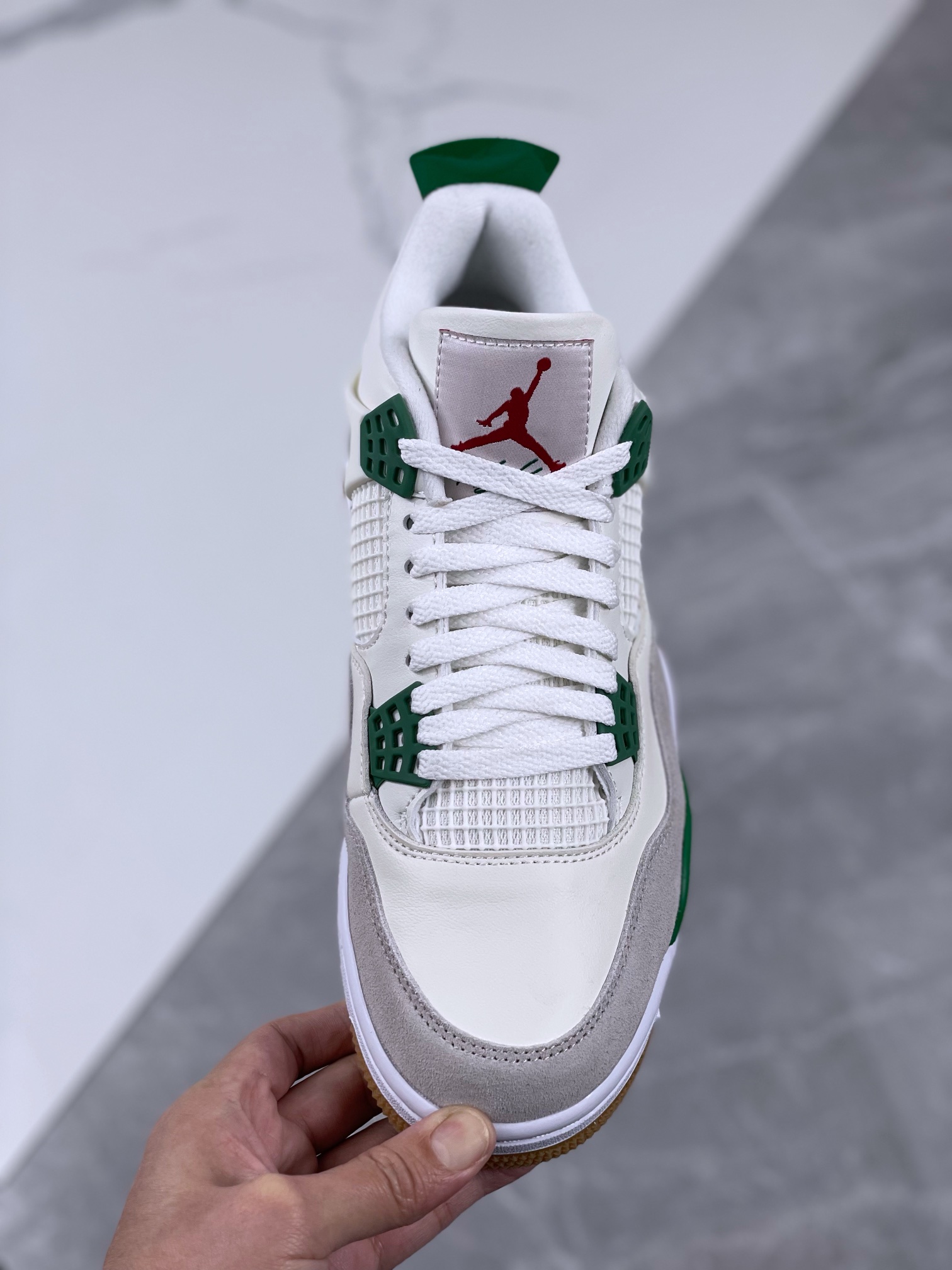 Jordan 4 Retro SB Pine Green - vstockx