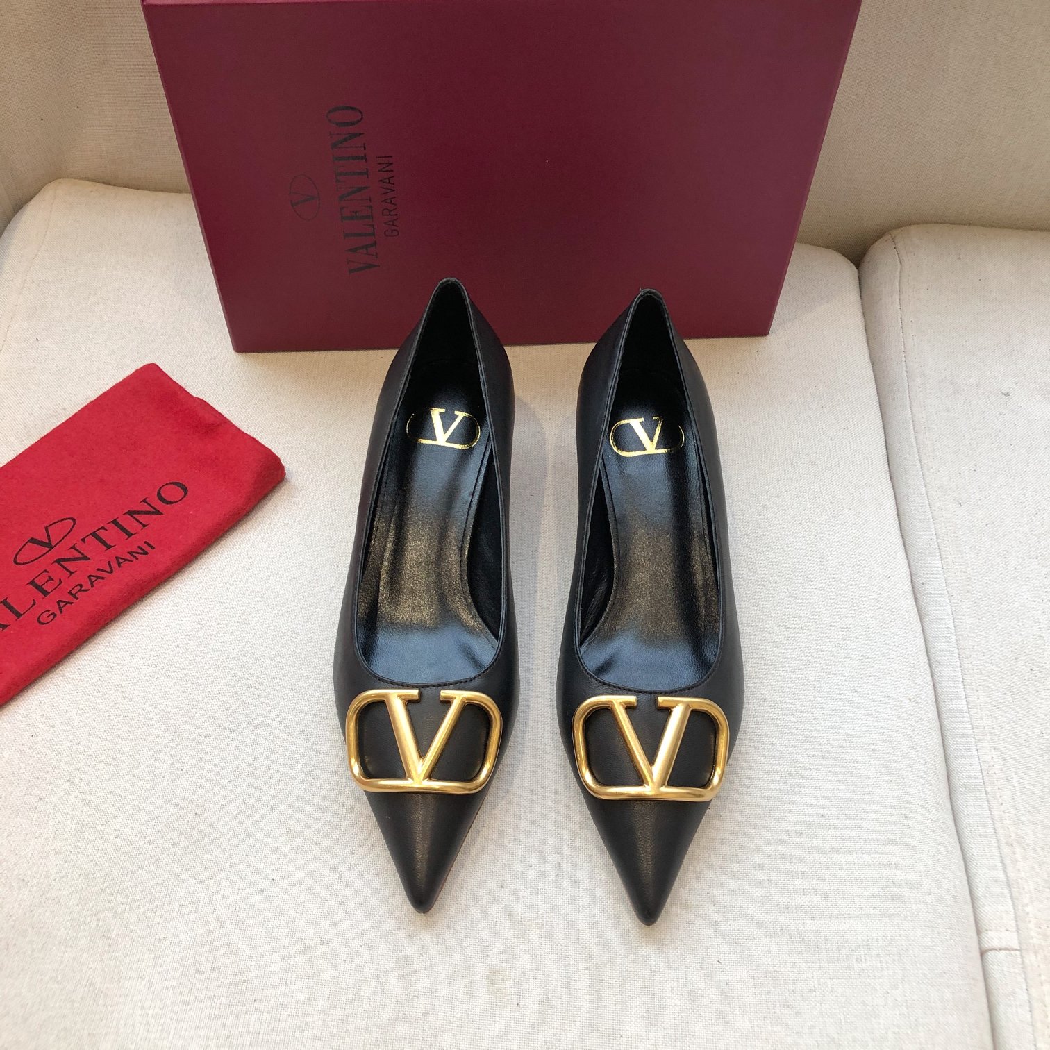 VALENTINO GARAVANI Roman Stud BOOT WOMEN 32 - vstockx