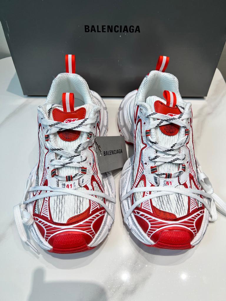 Balenciaga 3XL White Red - vstockx