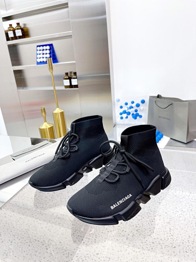 Balenciaga Speed Trainer Lace Up Black - vstockx