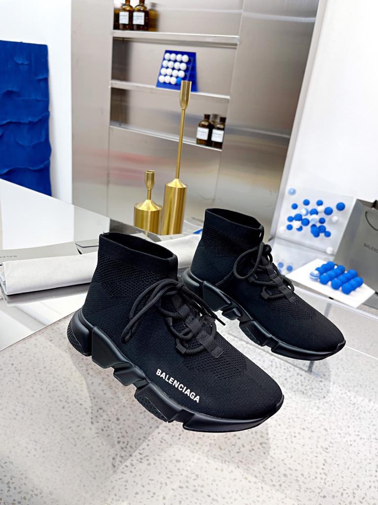 Balenciaga Speed Trainer Lace Up Black - vstockx