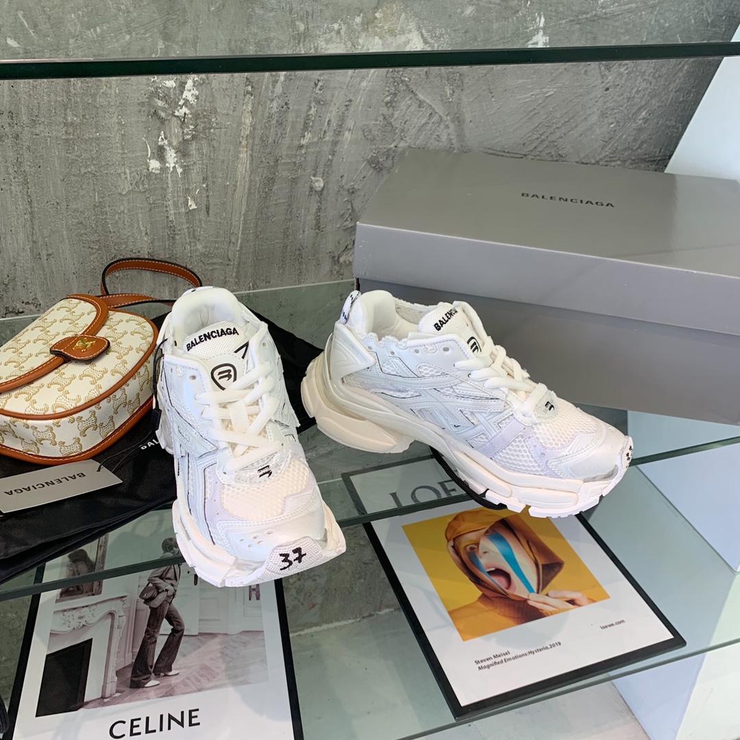 Balenciaga Runner sneaker 7 - vstockx