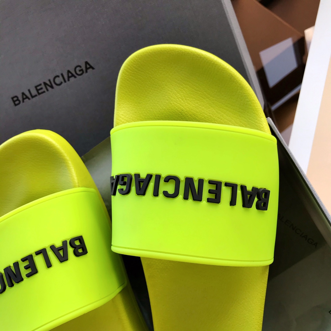Balenciaga Slides 4 - vstockx