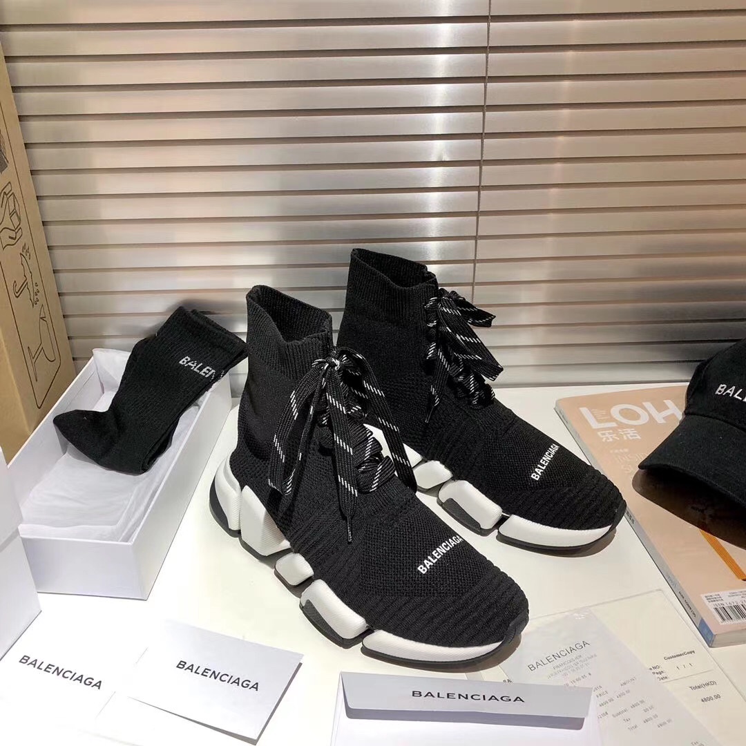 Balenciaga Speed 2.0 Lace Up Black White (W) - vstockx