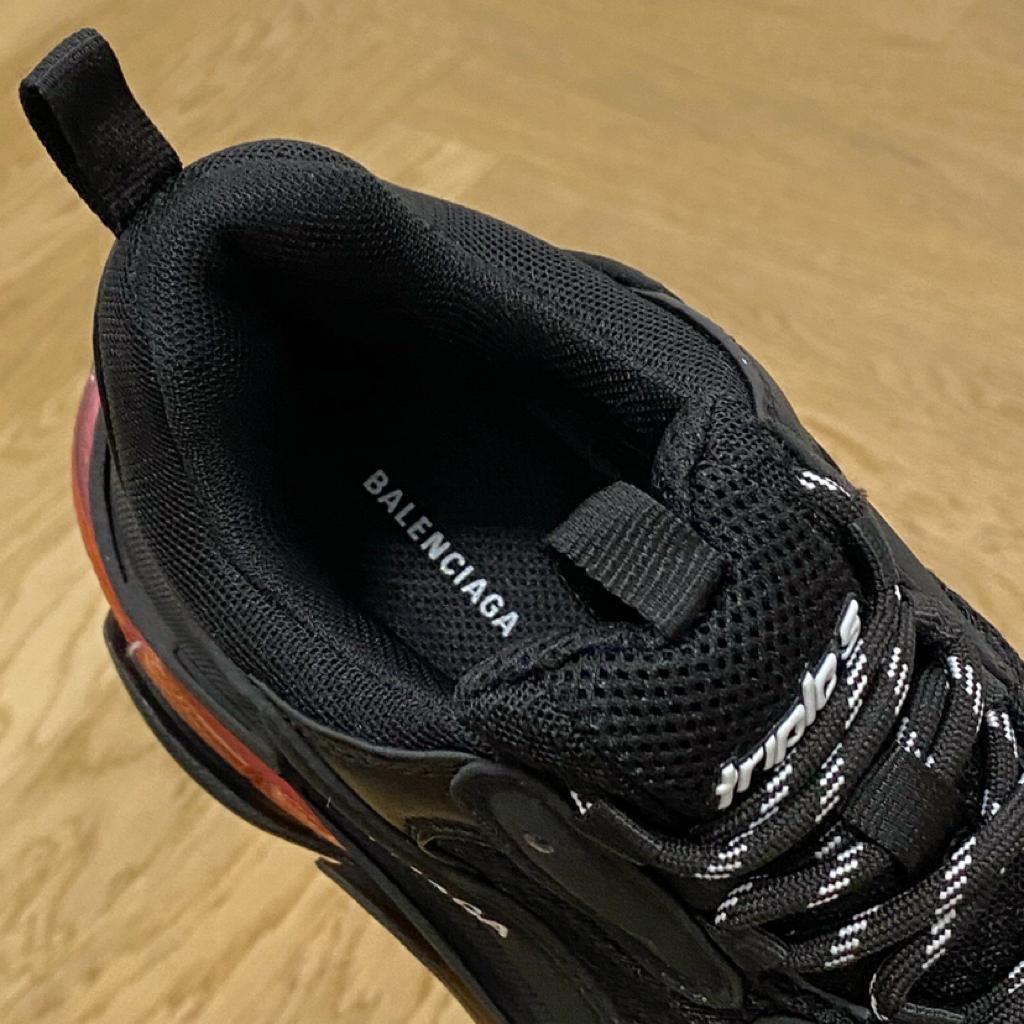 Balenciaga Triple S Clear Sole Neon Pink - vstockx