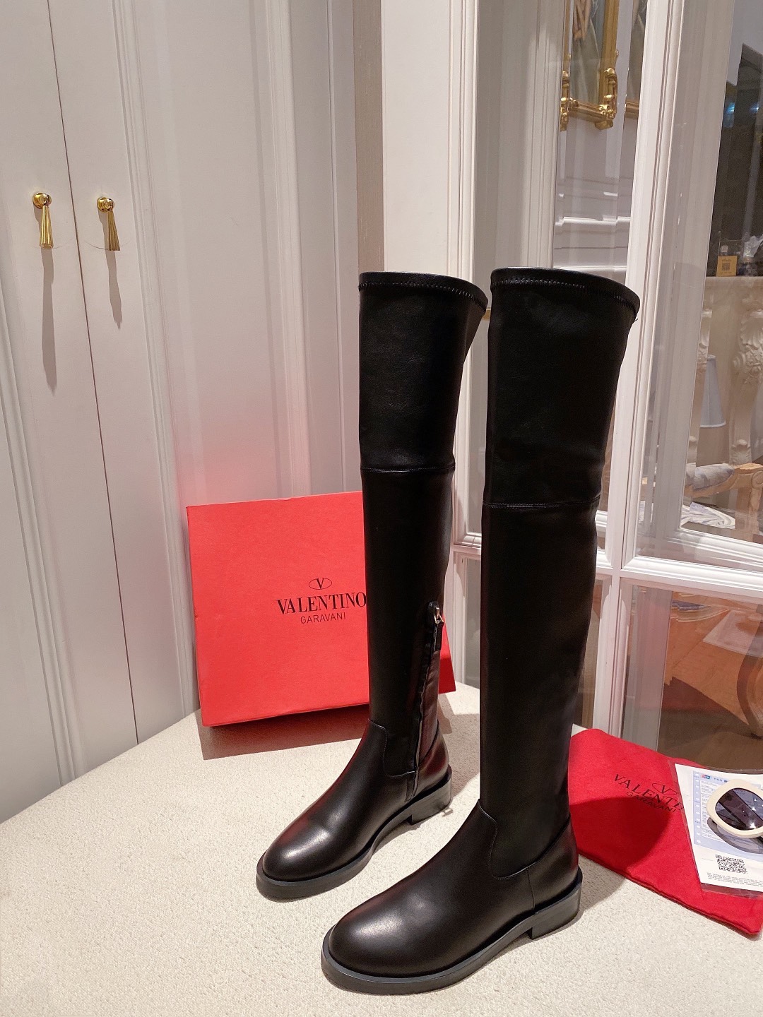 VALENTINO GARAVANI Roman Stud WOMEN 22 - vstockx