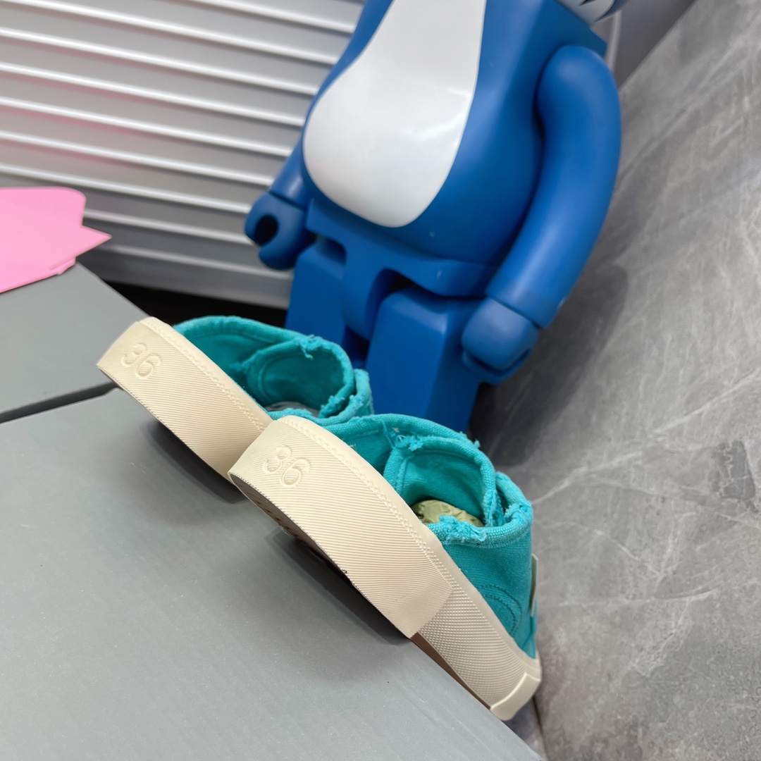 Balenciaga Paris Sneaker 2 - vstockx