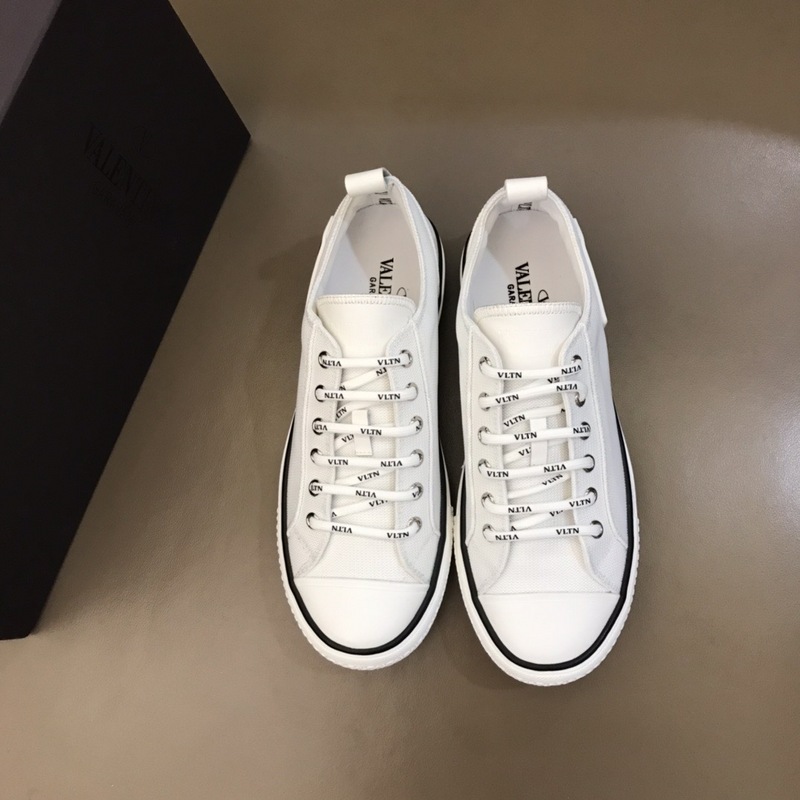 Valentino Garavani Giggies VLTN TIMES low-top sneakers 13 - vstockx