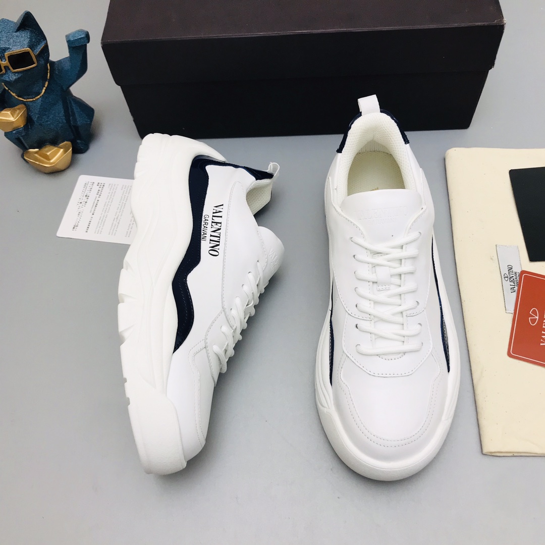 Valentino Garavani Gumboy low-top sneakers 21 - vstockx