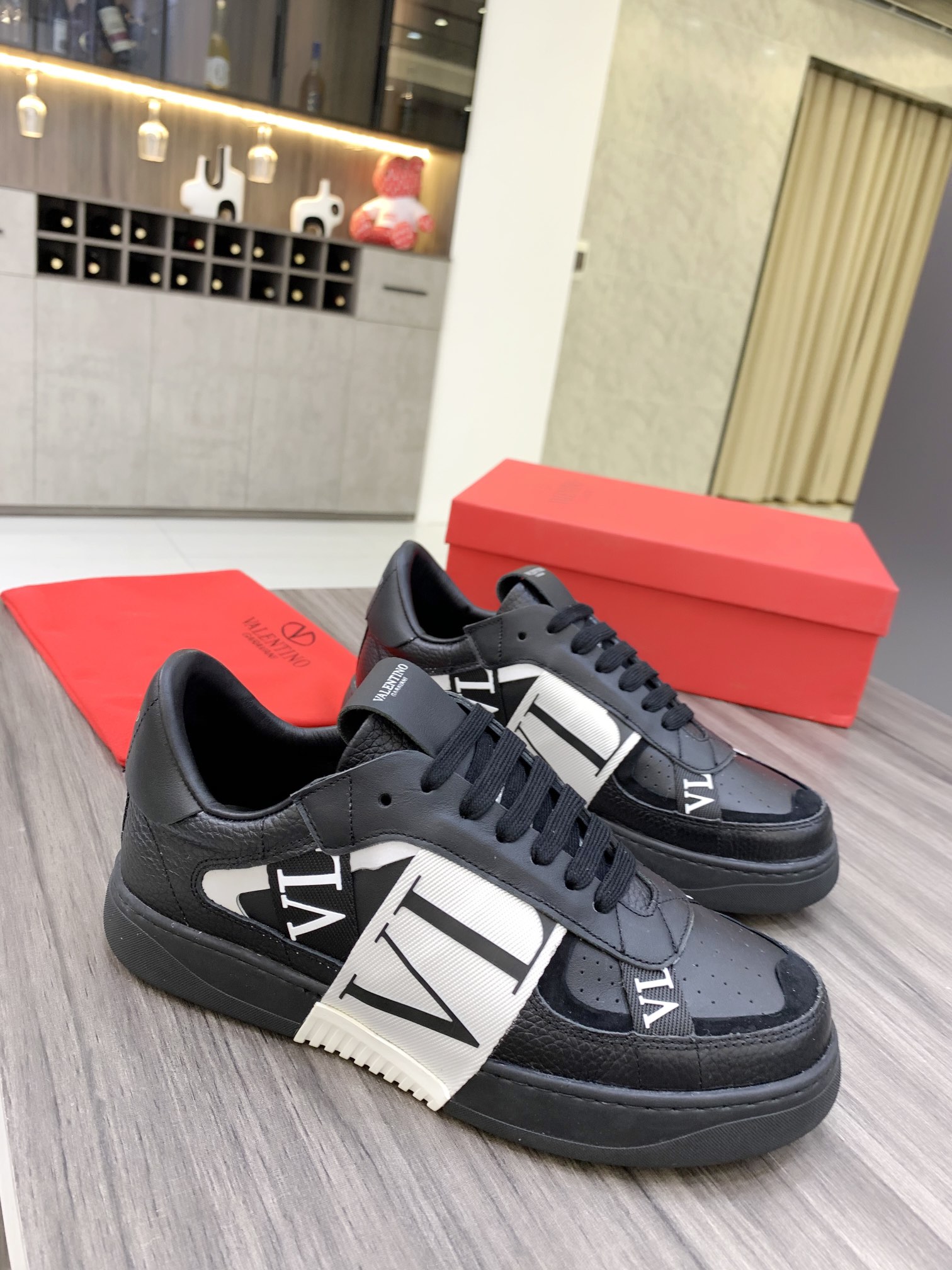 Valentino Garavani VL7N low-top sneakers 8 - vstockx
