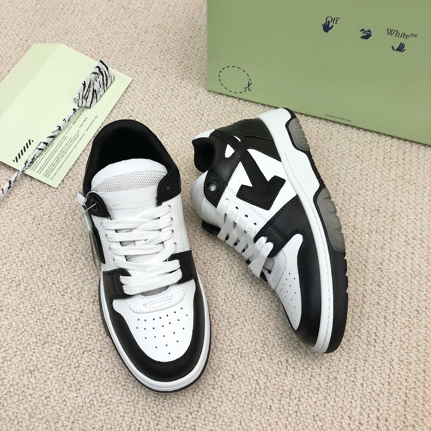 OFF-WHITE Out Of Office OOO Low Tops White Black White - vstockx