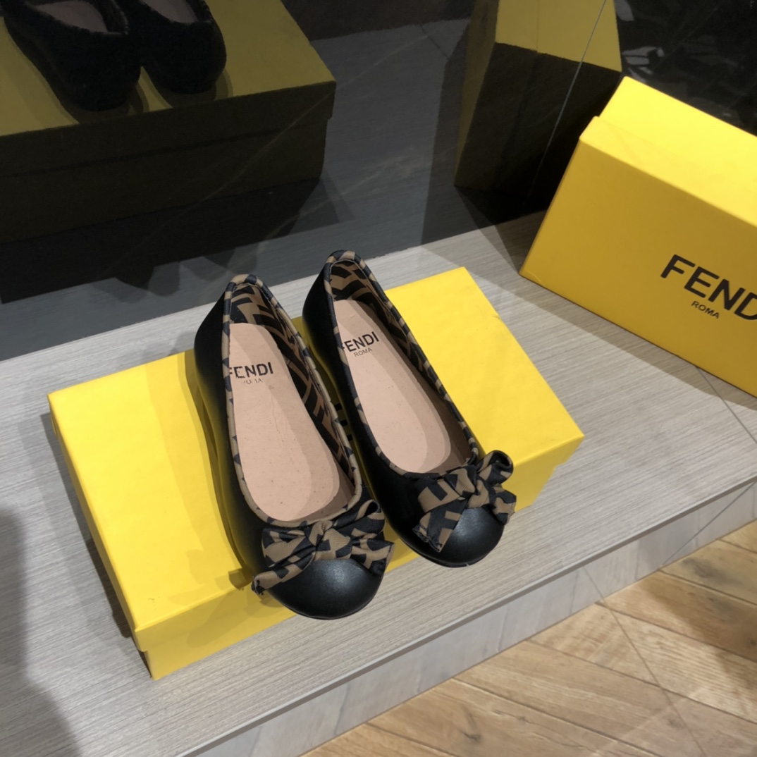 Shoes Kids - vstockx