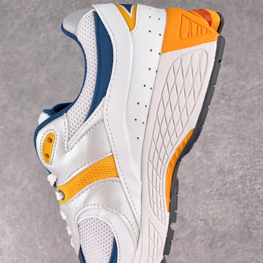 New Balance 2002R Sneaker 3 - vstockx