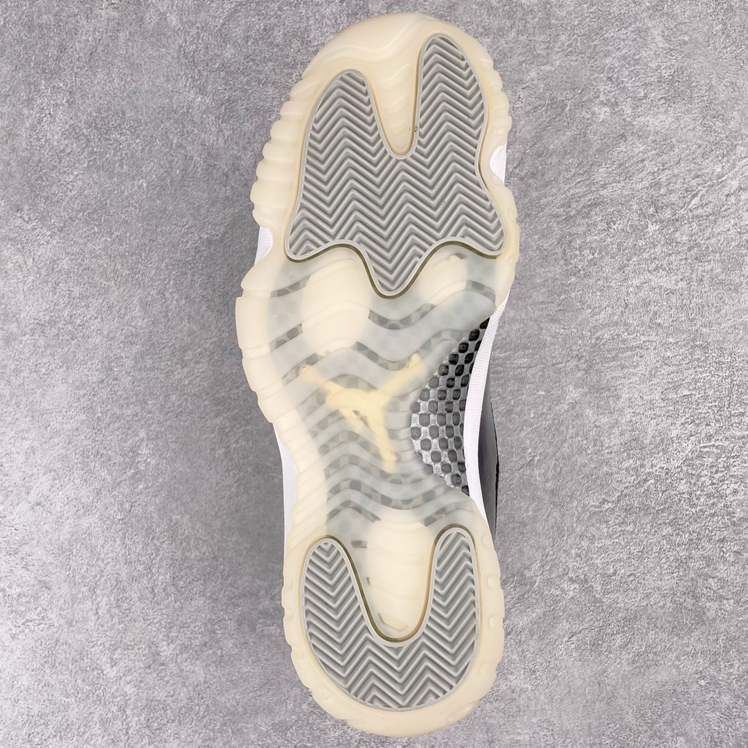 Jordan 11 Retro Cool Grey (2021) - vstockx
