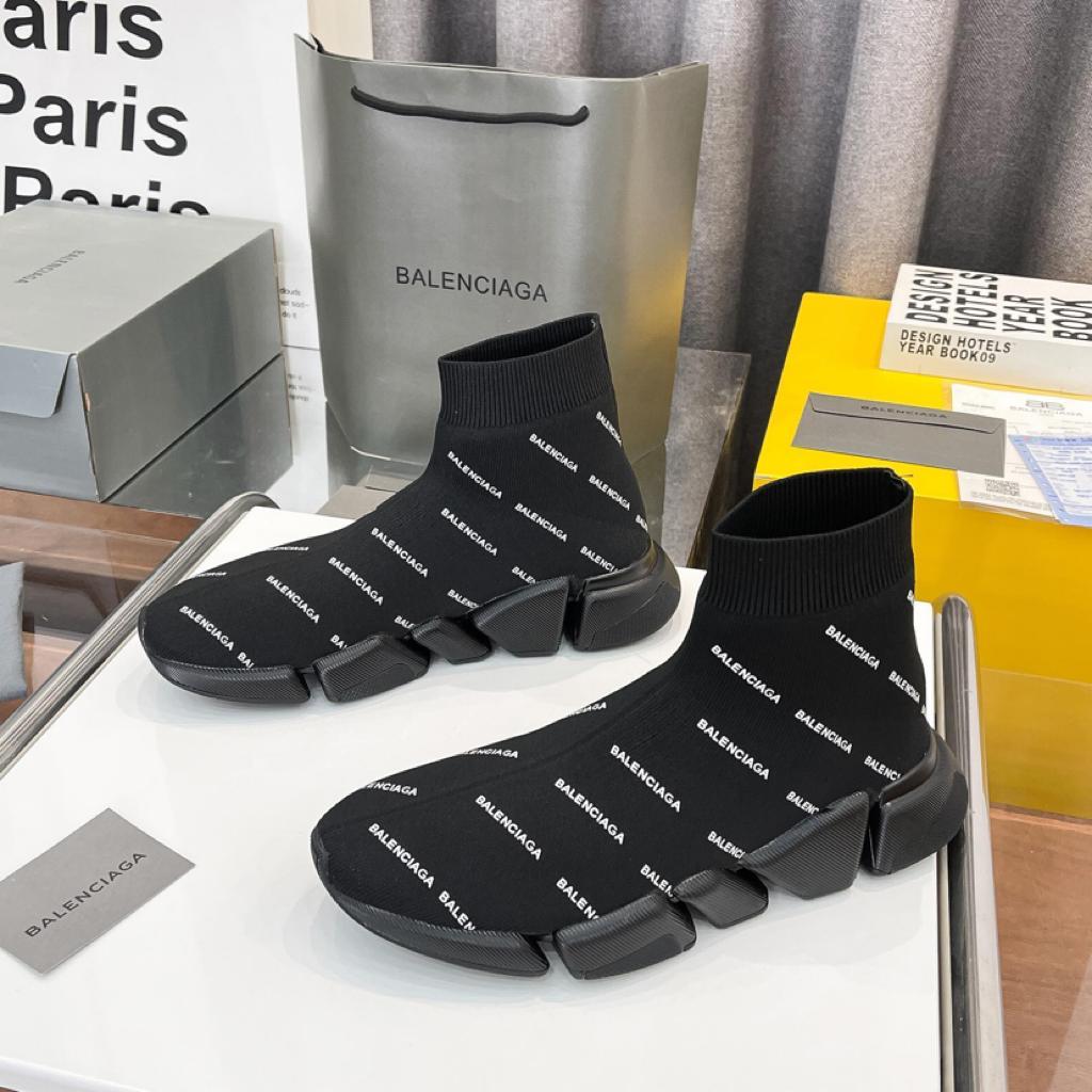 Balenciaga Speed Trainer 2.0 All Over Logo Black White - vstockx