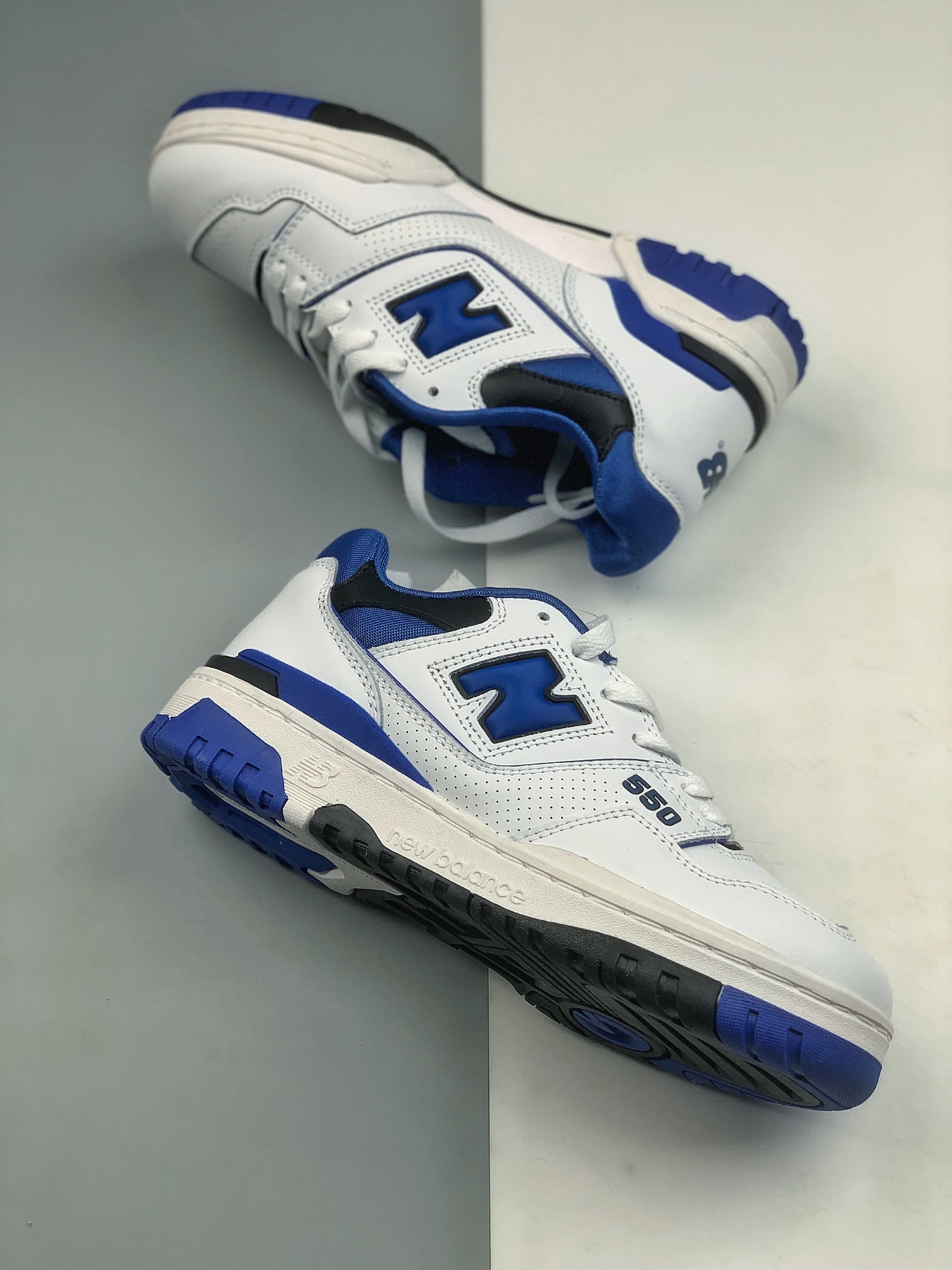 New Balance 550 White Blue - vstockx