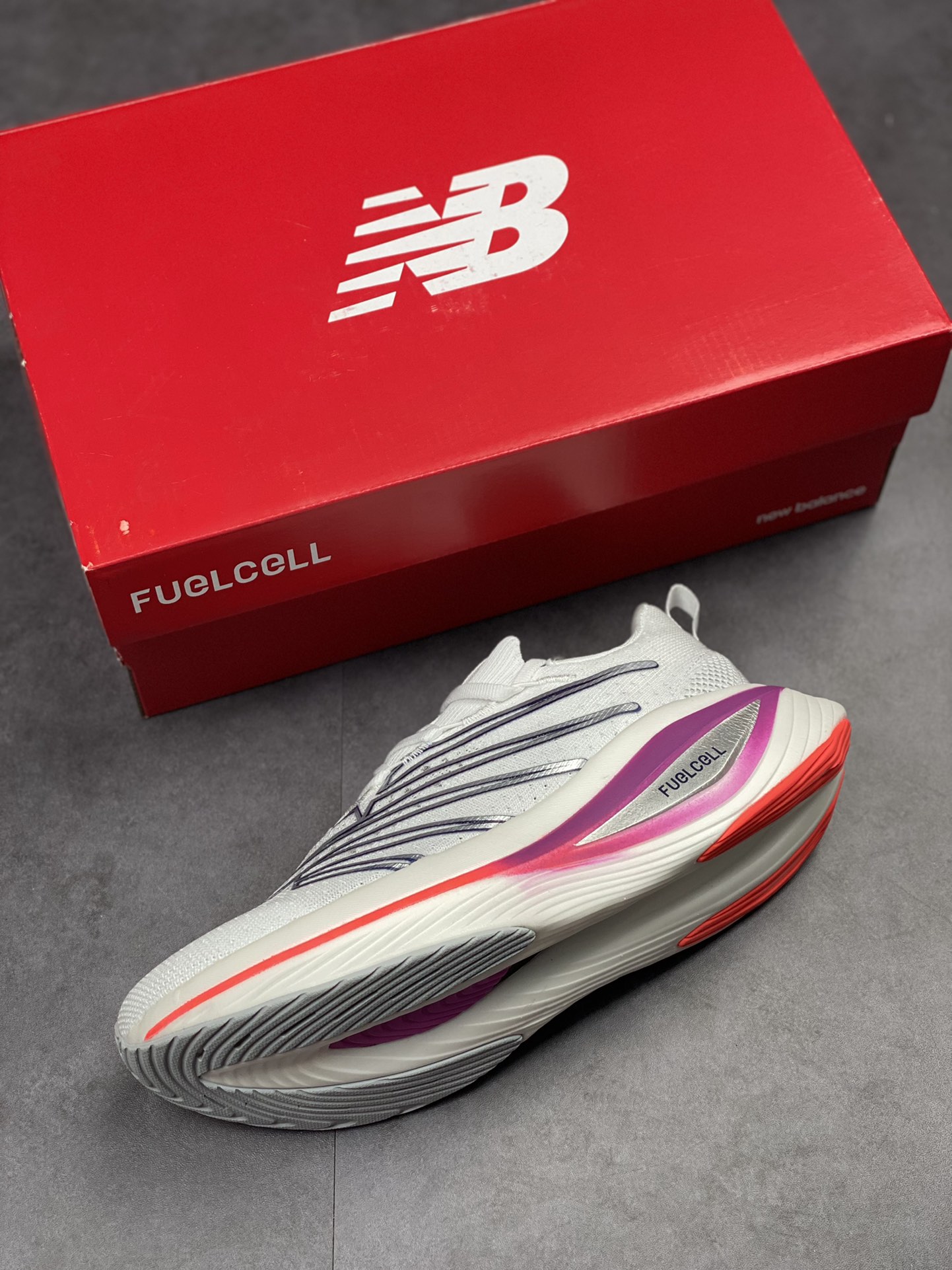 New Balance FuelCell SC Elite V3 White Victory Blue - vstockx