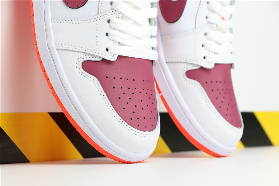 Jordan 1 Low White True Berry (GS) - vstockx