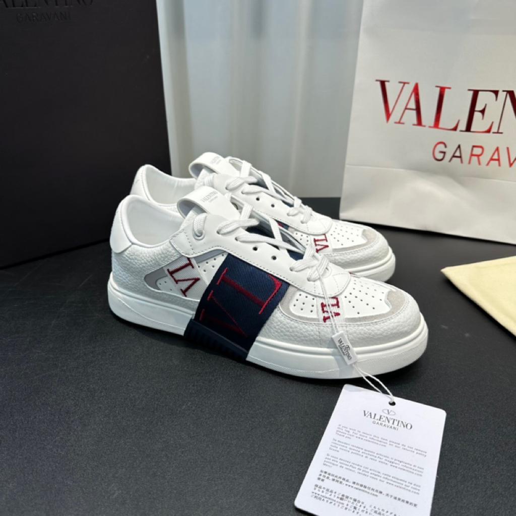 Valentino Garavani VL7N Low-Top Calfskin WHITE MARINE CERISE - vstockx