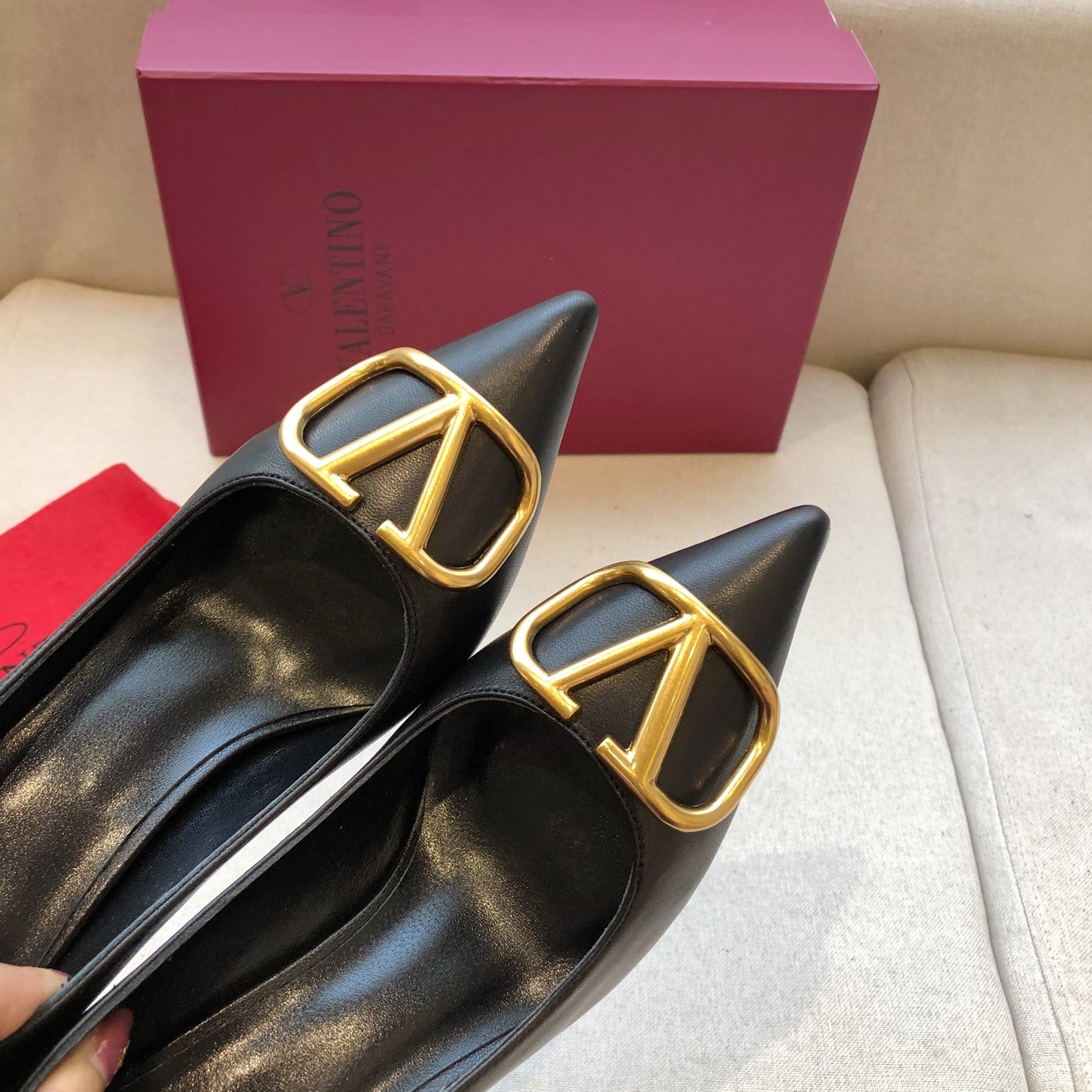 VALENTINO GARAVANI Roman Stud BOOT WOMEN 32 - vstockx