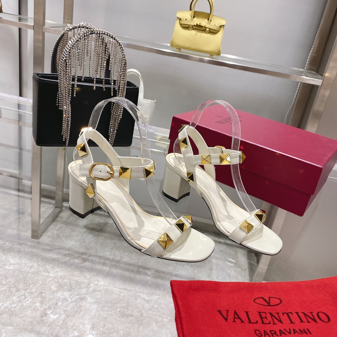 VALENTINO GARAVANI ROMAN STUD WOMEN 10 - vstockx