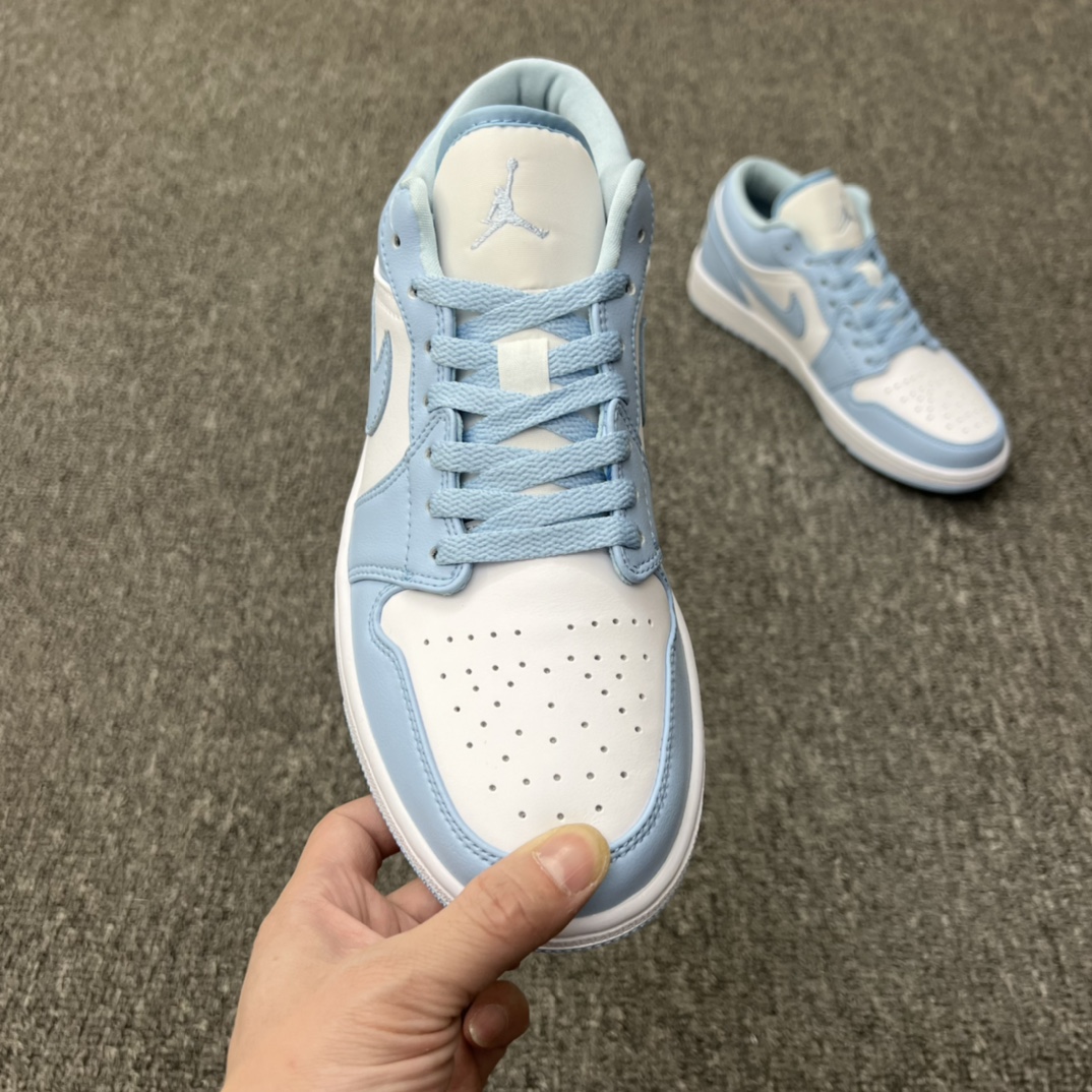 Jordan 1 Low White Ice Blue (Women's) - vstockx
