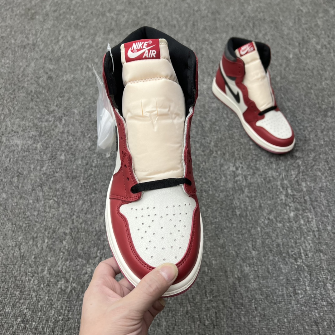 Jordan 1 Retro High OG Chicago Lost and Found (GS) - vstockx