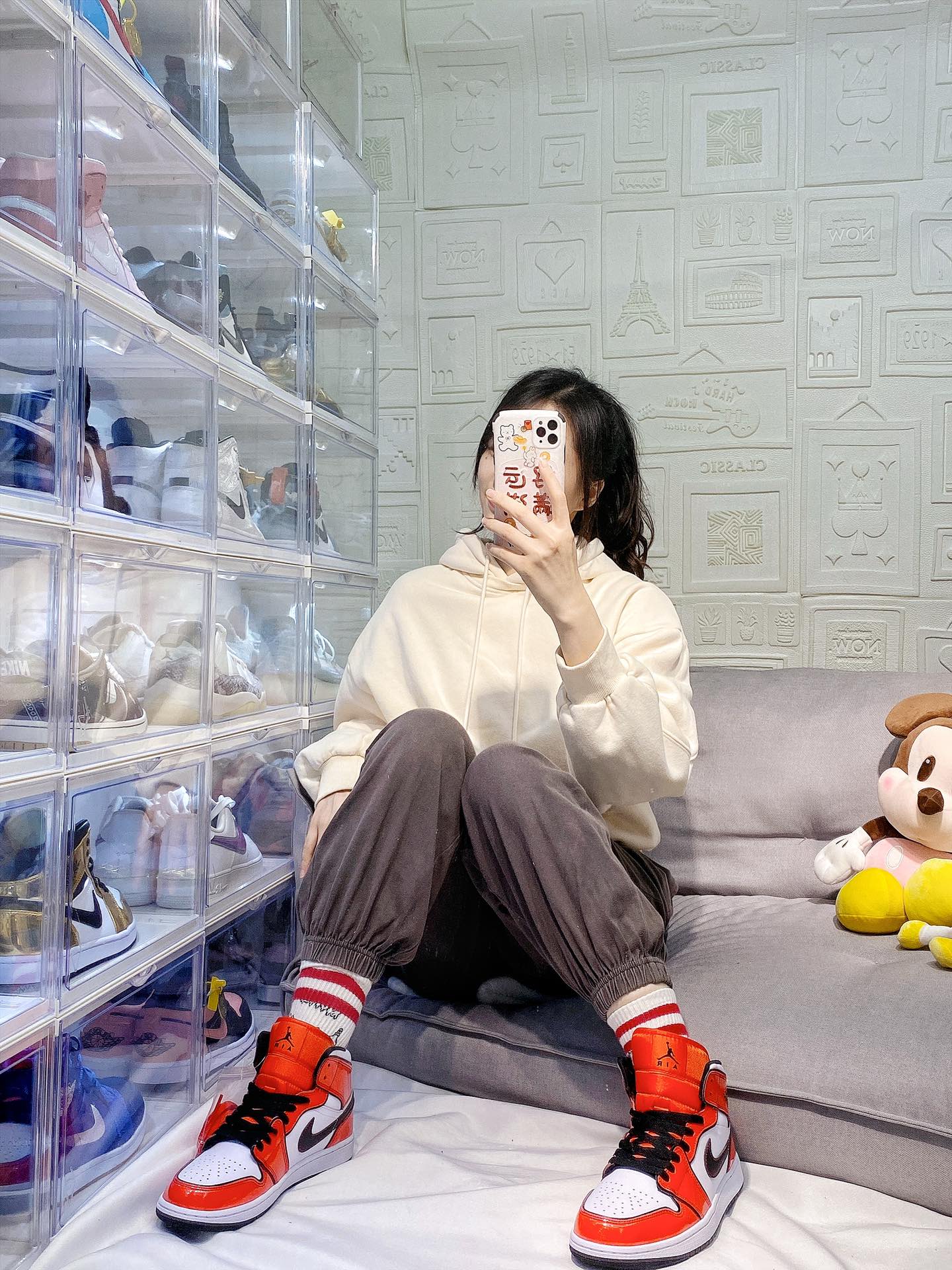 Jordan 1 Mid SE Turf Orange - vstockx