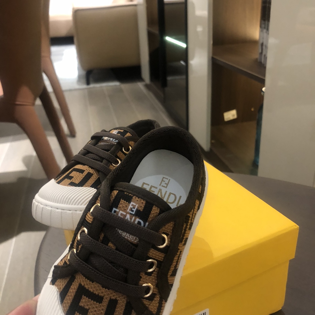 Shoes Kids - vstockx