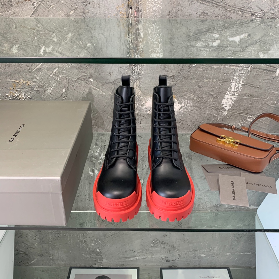 Balenciaga boot women 2 - vstockx