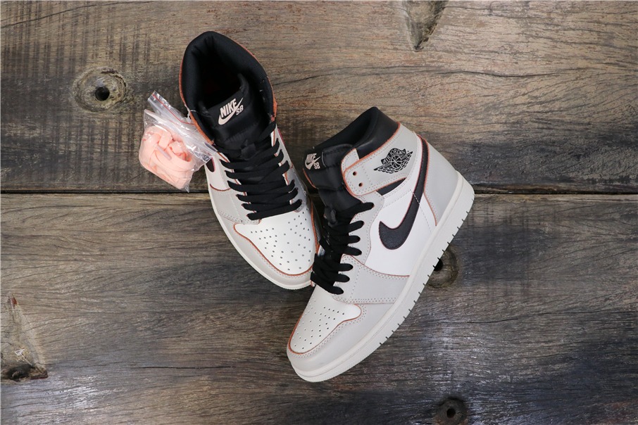Jordan 1 Retro High OG Defiant SB NYC to Paris - vstockx