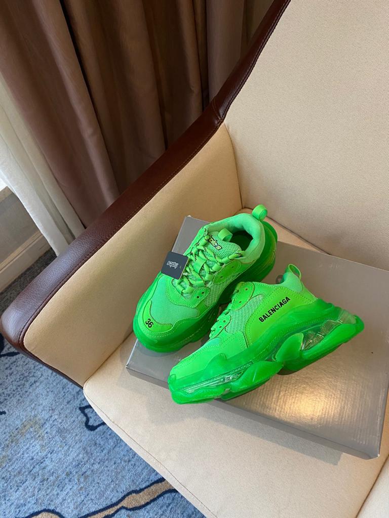 Balenciaga Triple S Neon Green Clear Sole - vstockx