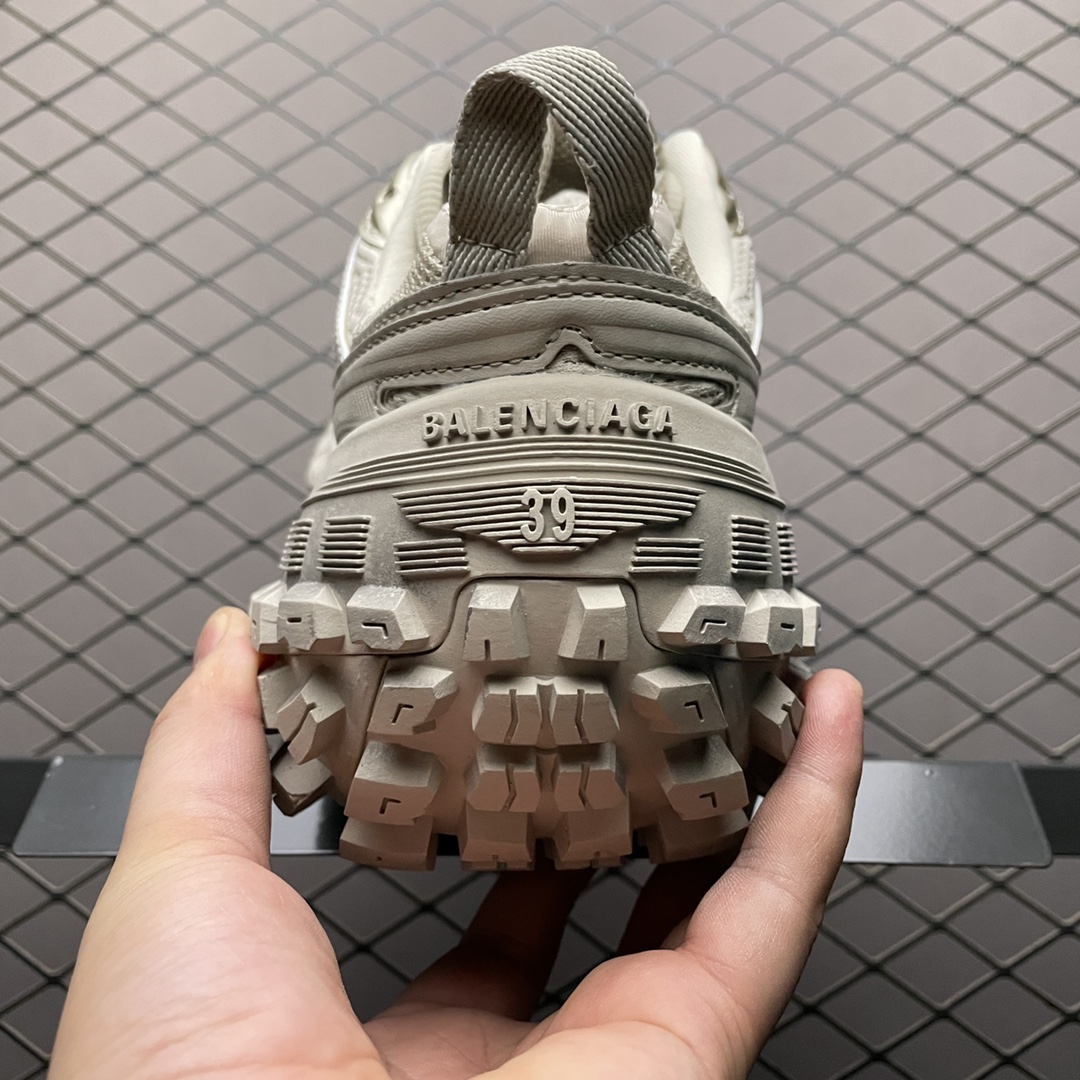 Balenciaga Defender Beige - vstockx