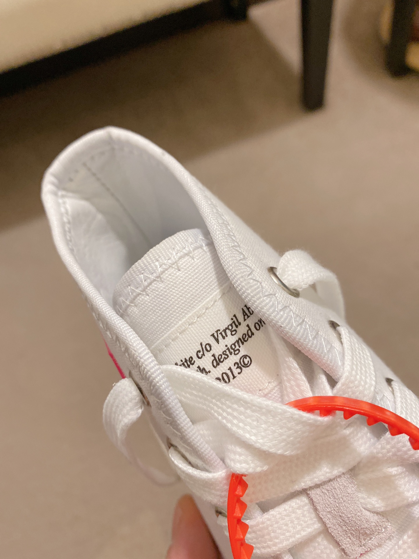 OFF-WHITE Vulcanized Hi Top White Fuchsia - vstockx