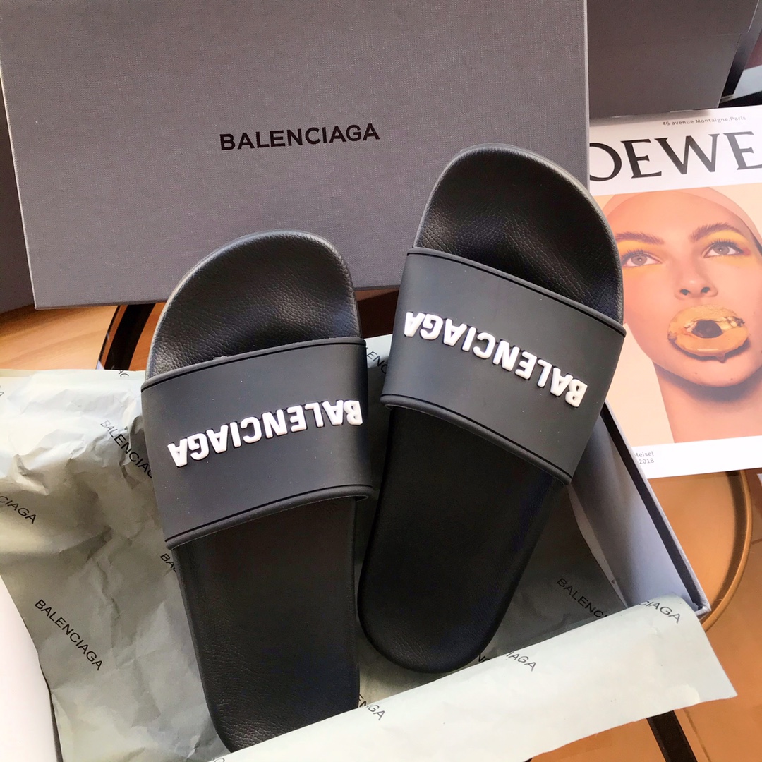 Balenciaga Slides 7 - vstockx