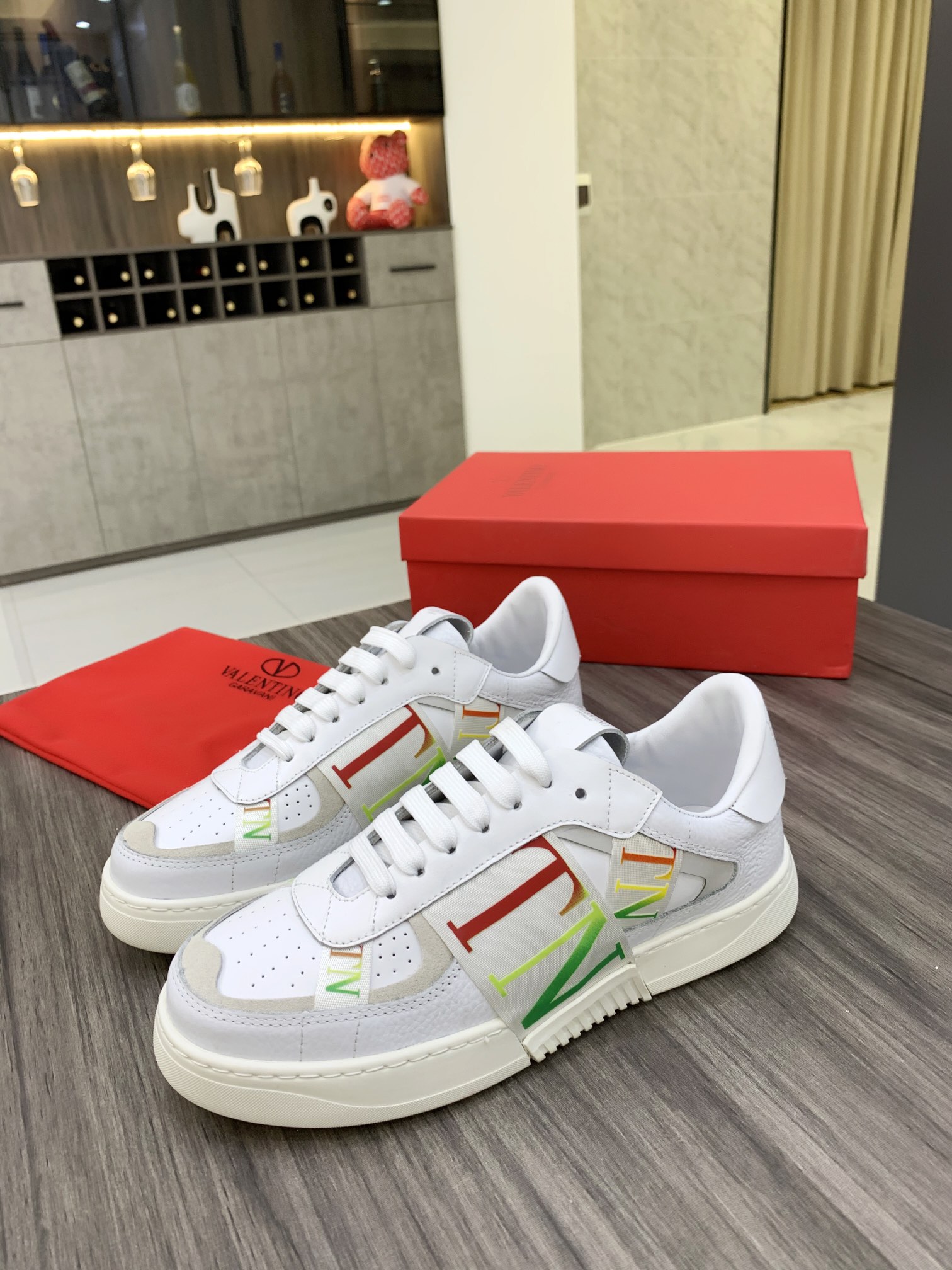 Valentino Garavani VL7N low-top sneakers 11 - vstockx