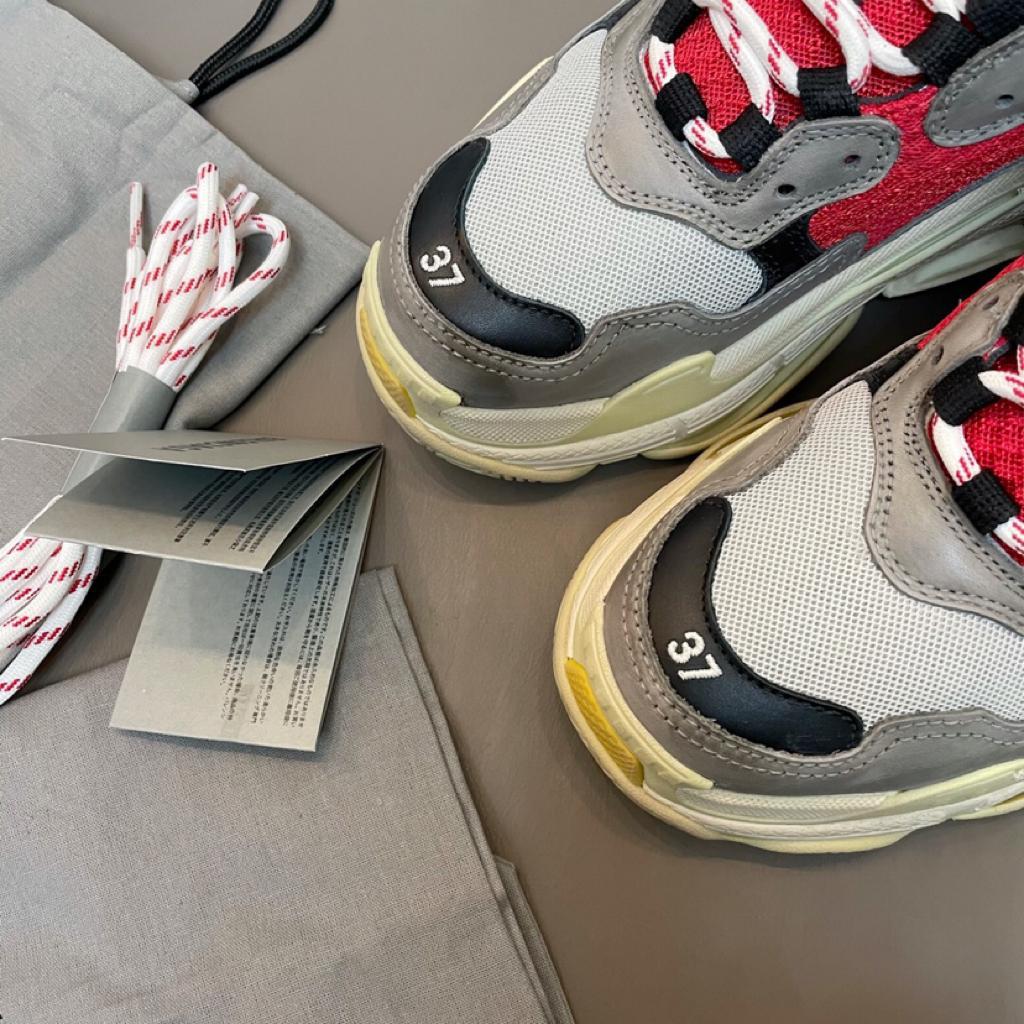Balenciaga Triple S Grey Red Blue (2018 Reissue) - vstockx