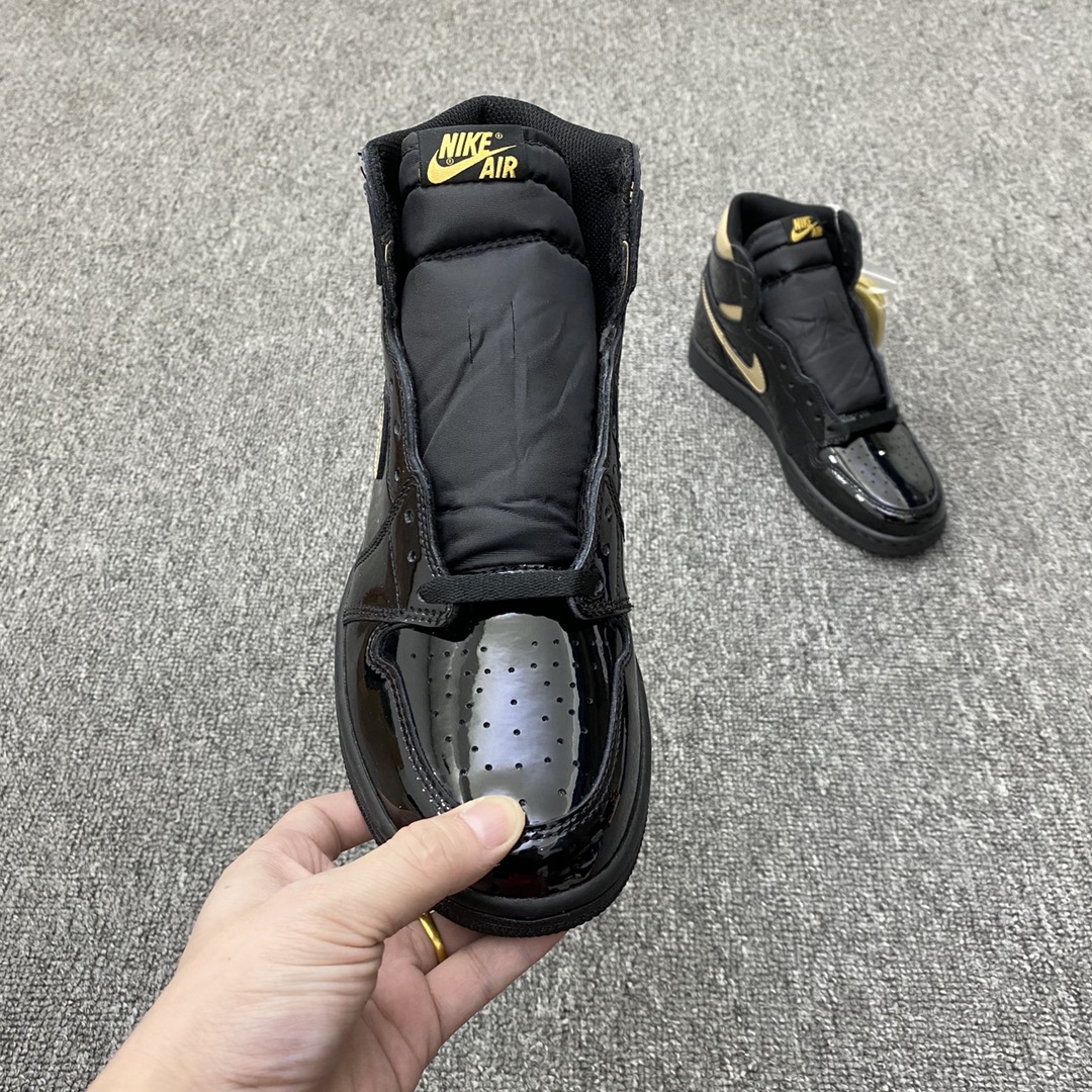 Jordan 1 Retro High Black Metallic Gold (2020) - vstockx