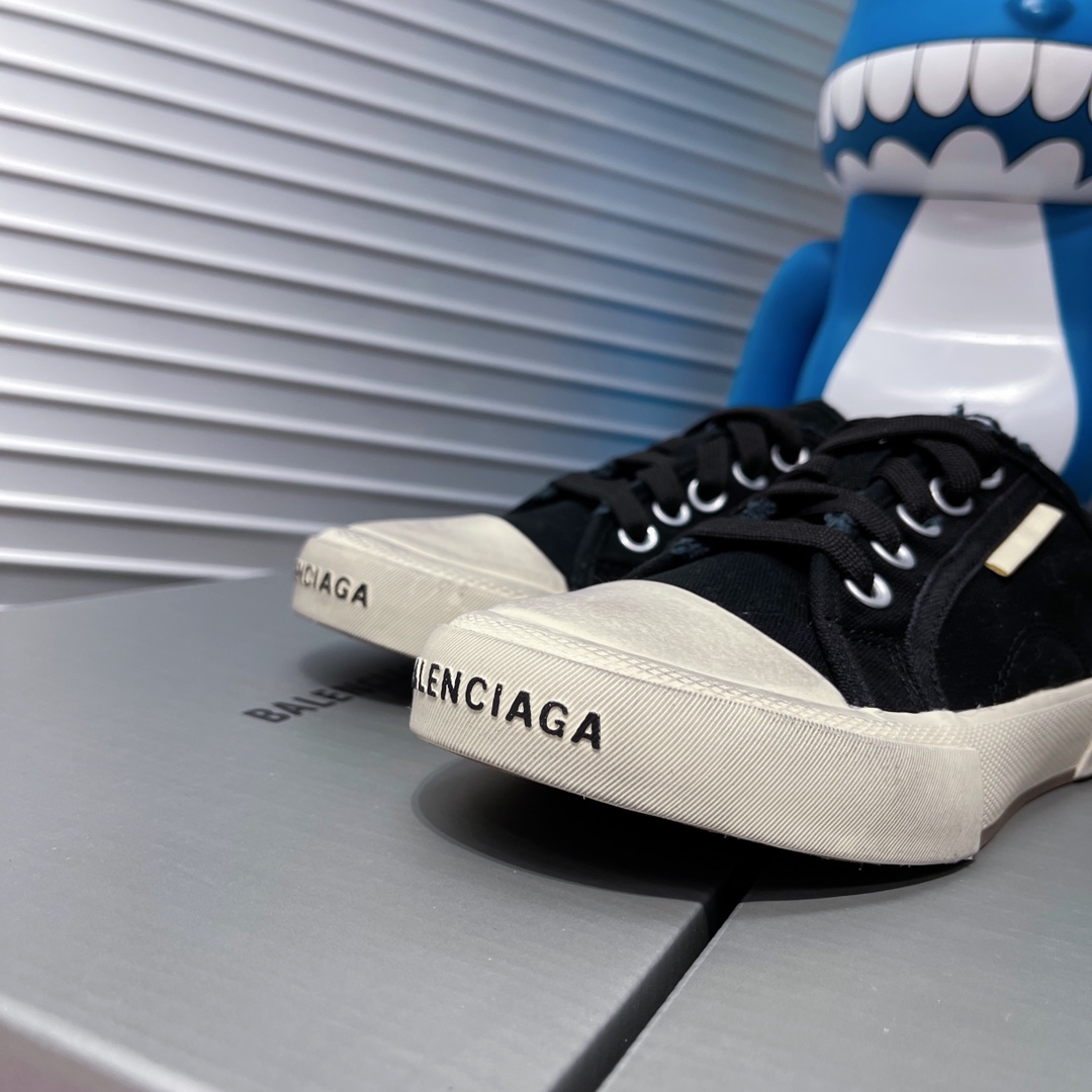 Balenciaga Paris Sneaker 2 - vstockx