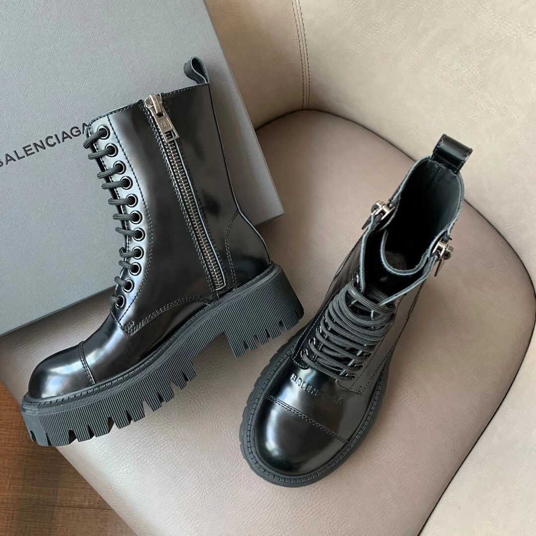 Balenciaga boot women 6 - vstockx