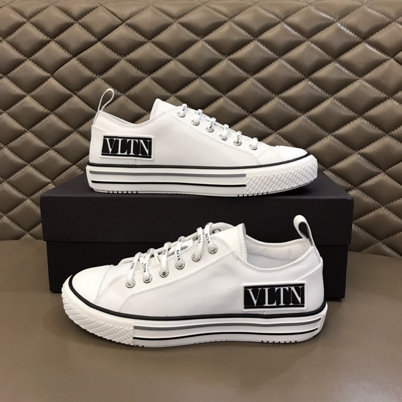 Valentino Garavani Giggies VLTN TIMES low-top sneakers 13 - vstockx