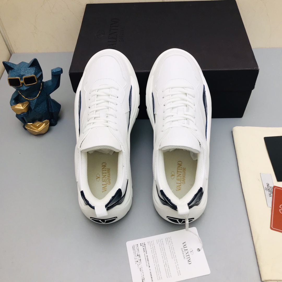 Valentino Garavani Gumboy low-top sneakers 21 - vstockx