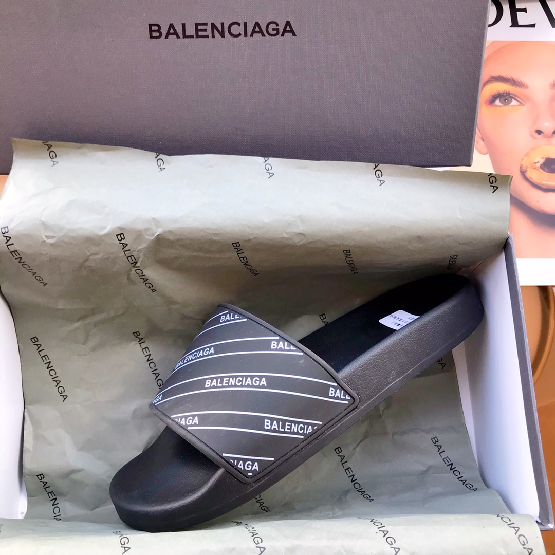 Balenciaga Slides 8 - vstockx