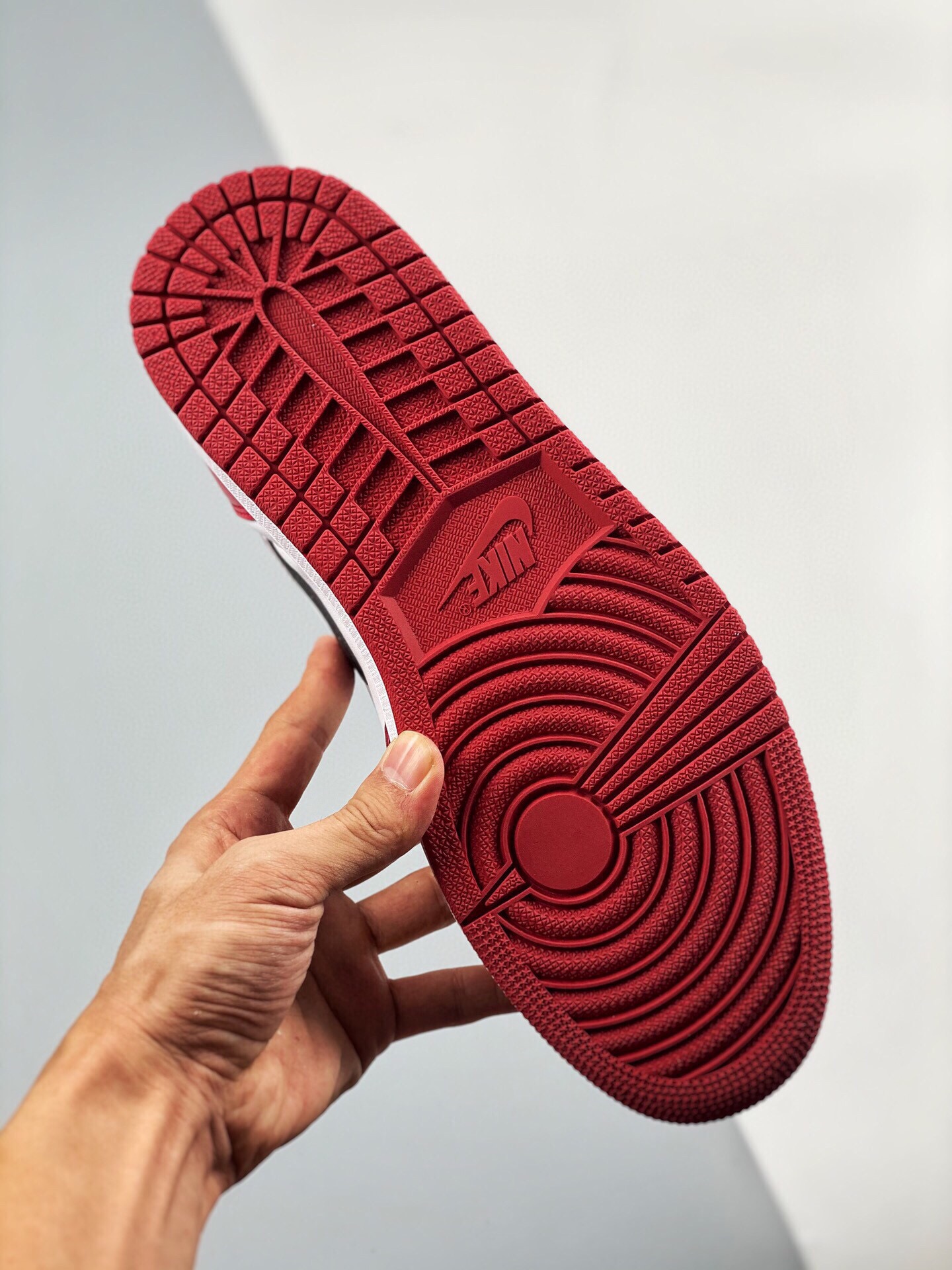 Jordan 1 Retro Chicago (2015) - vstockx